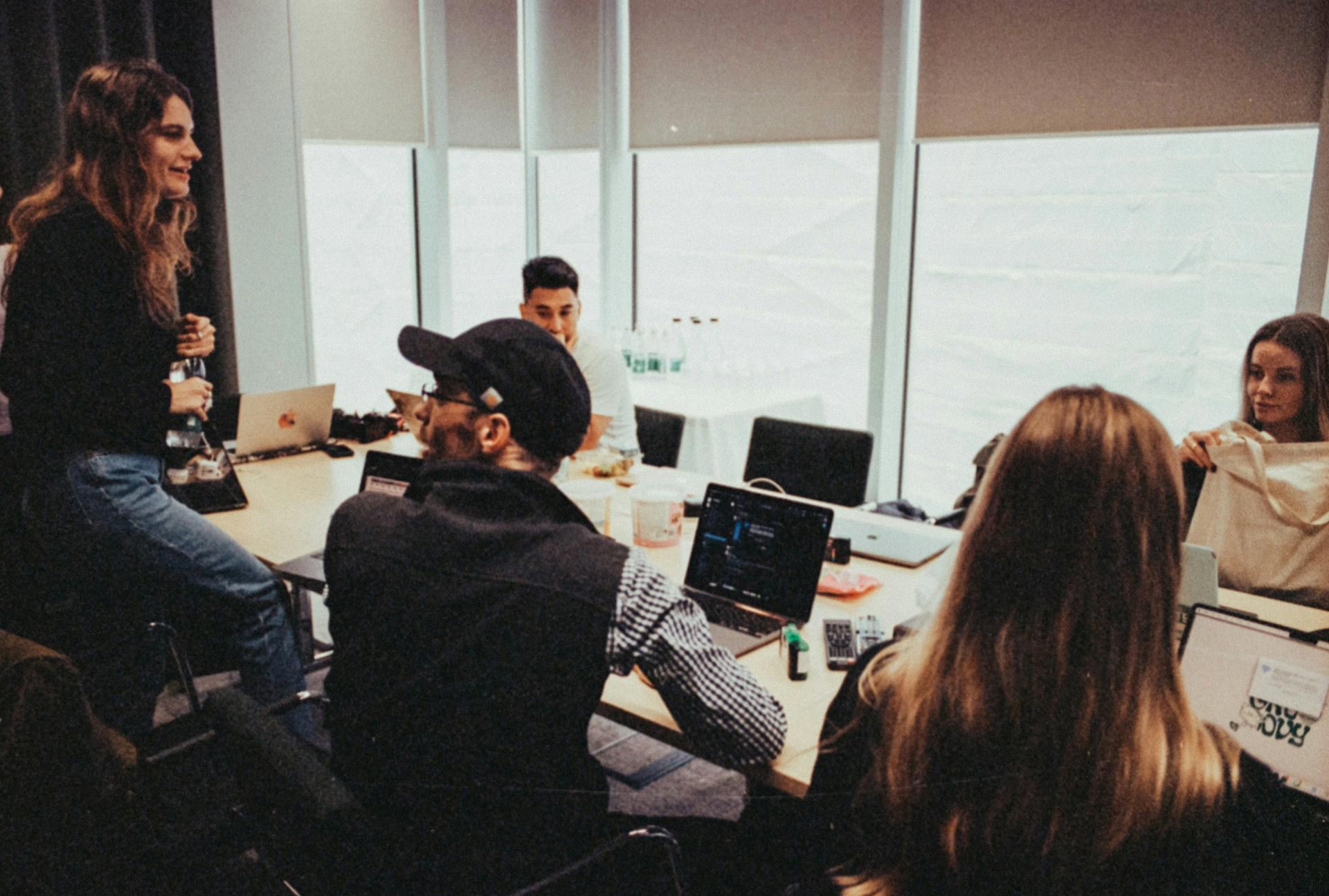 Fyra timmar från idé till lösning: Esatto och Consor bjuder in till hackathon