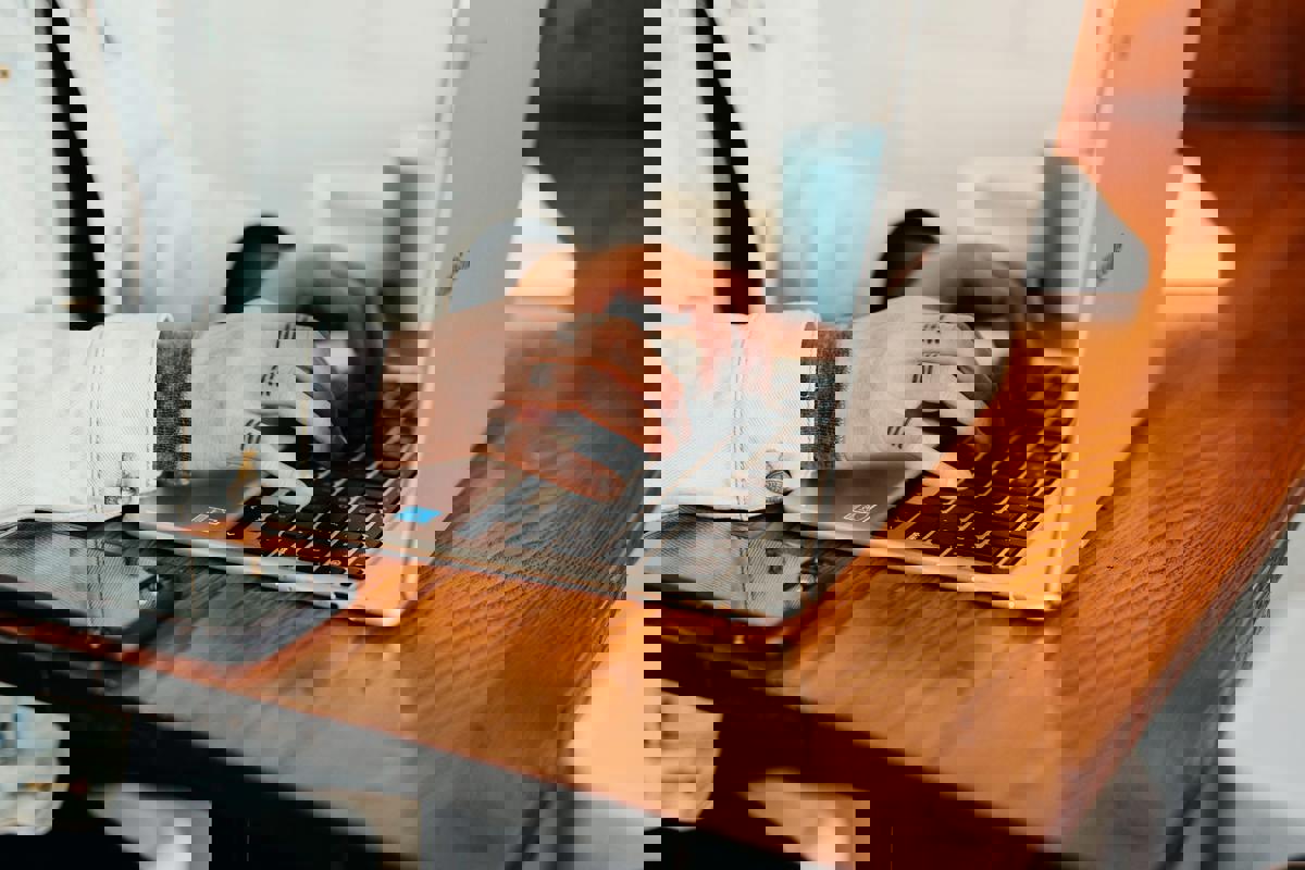 AI ur en utvecklares perspektiv – teknik, utmaningar och mänskliga synergier