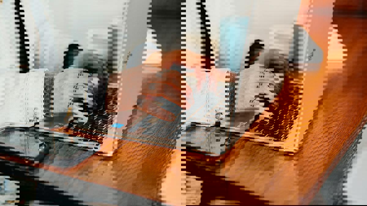 AI ur en utvecklares perspektiv – teknik, utmaningar och mänskliga synergier